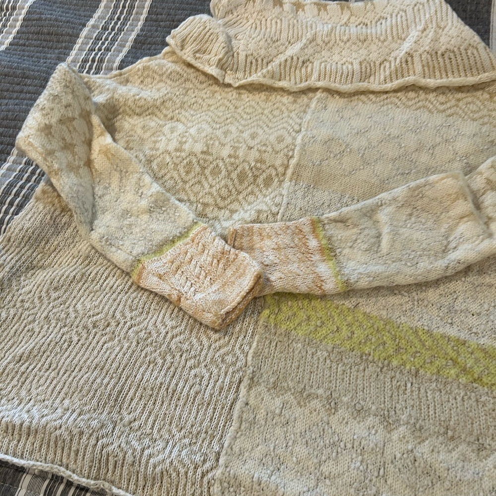 Free PeopleWomen's Cream and Yellow Lightweight Sweater Size XS - Picture 9 of 9